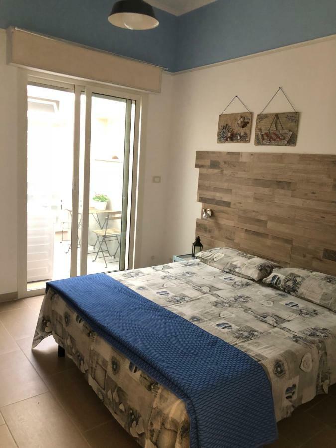 Appartamento Chiara Torre Lapillo Exteriör bild